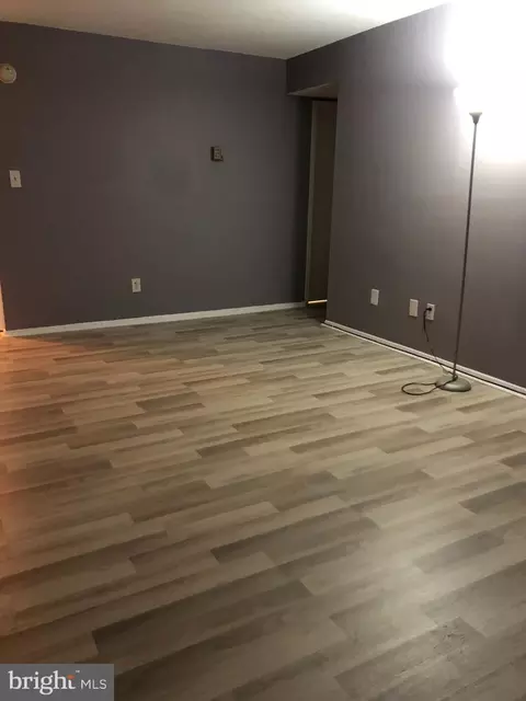 1836 Metzerott Rd #903, Adelphi, MD 20783 photo 14