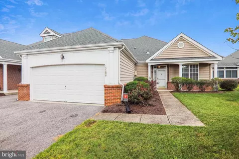 13208 Thaxton Ct, Marlboro, MD 20774
