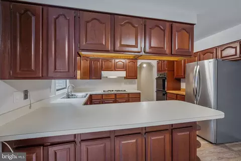 8710 Granite Ln, Laurel, MD 20708 photo 18