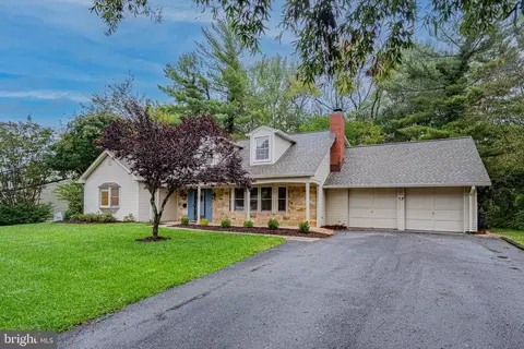 8710 Granite Ln, Laurel, MD 20708