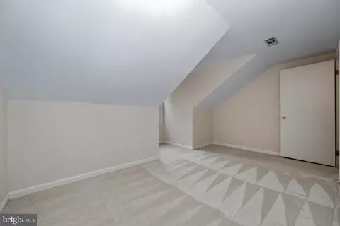 8710 Granite Ln, Laurel, MD 20708 photo 34