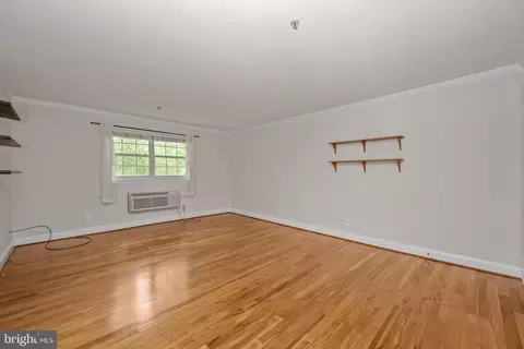 19 Post Office Ave #203, Laurel, MD 20707 photo 6