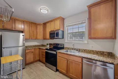 19 Post Office Ave #203, Laurel, MD 20707 photo 12