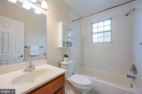 19 Post Office Ave #203, Laurel, MD 20707 photo 22