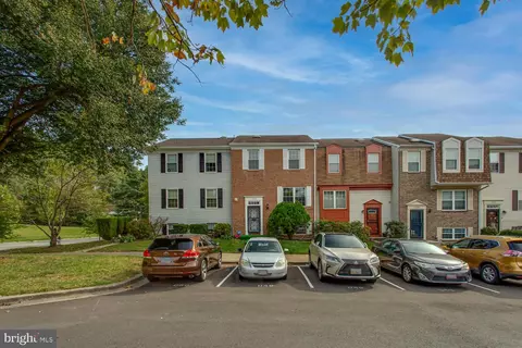 10749 Castleton Way, Marlboro, MD 20774