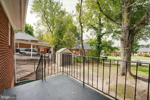 901 Highview Dr, Capitol Heights, MD 20743 photo 23