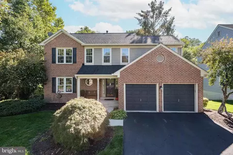 11606 Heartwood Dr, Beltsville, MD 20705