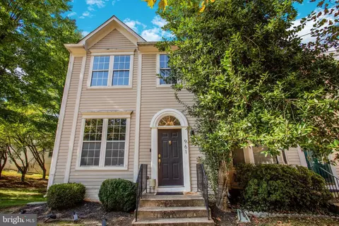 961 Westlake Dr, Bowie, MD 20721