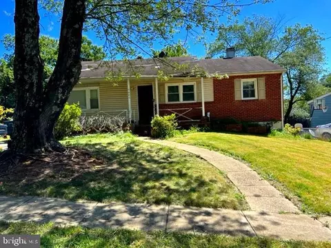 7005 Bishop Dr, Capitol Heights, MD 20743