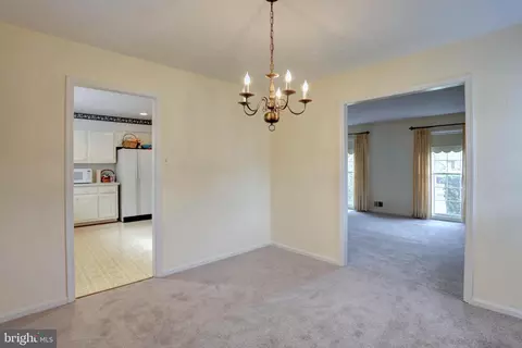 11901 Callow Ter, Laurel, MD 20708 photo 7