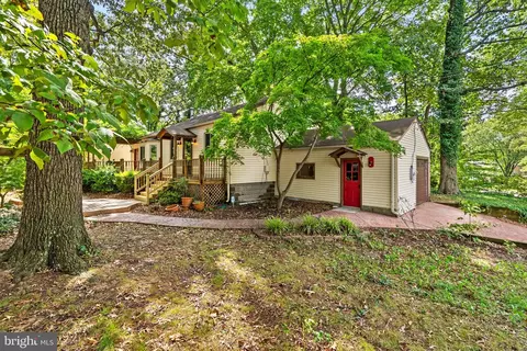 4601 Josephine Ave, Beltsville, MD 20705