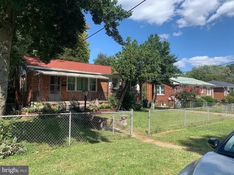 4622 Lacy Ave, Suitland, MD 20746