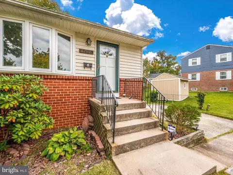 6703 Cathedral Ave, Lanham, MD 20706 photo 2