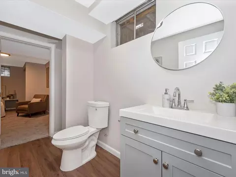 6703 Cathedral Ave, Lanham, MD 20706 photo 33