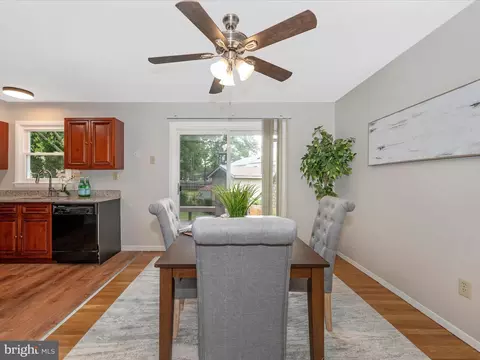 6703 Cathedral Ave, Lanham, MD 20706 photo 11