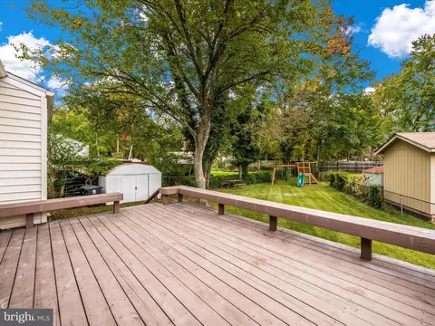 6703 Cathedral Ave, Lanham, MD 20706 photo 46