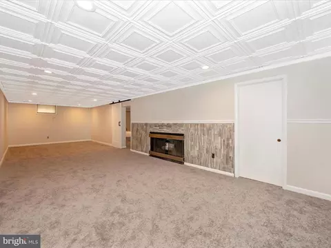 6703 Cathedral Ave, Lanham, MD 20706 photo 36