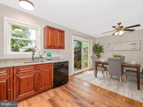 6703 Cathedral Ave, Lanham, MD 20706 photo 18