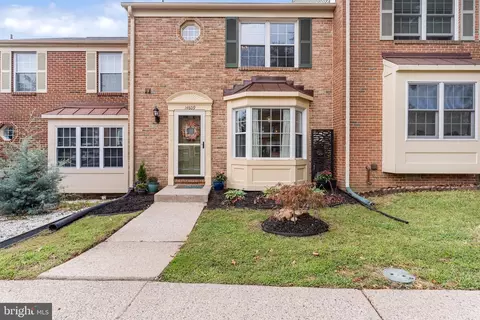 14809 Ashford Pl, Laurel, MD 20707 photo 2