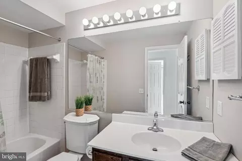 10101 Balsamwood Dr, Laurel, MD 20708 photo 32