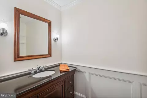 10101 Balsamwood Dr, Laurel, MD 20708 photo 7