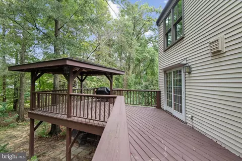 10101 Balsamwood Dr, Laurel, MD 20708 photo 45