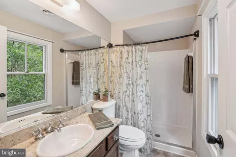 10101 Balsamwood Dr, Laurel, MD 20708 photo 23