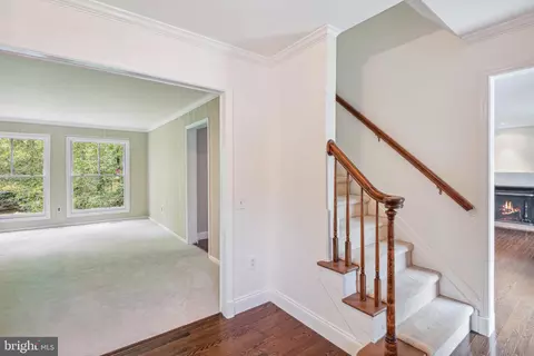 10101 Balsamwood Dr, Laurel, MD 20708 photo 6