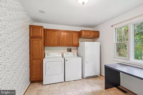 10101 Balsamwood Dr, Laurel, MD 20708 photo 33