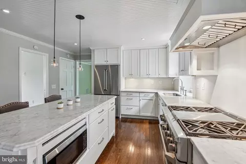 10101 Balsamwood Dr, Laurel, MD 20708 photo 14