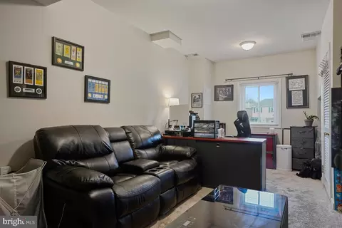 7705 Hyacinth Ct, Laurel, MD 20707 photo 25