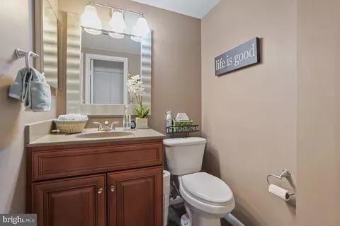 7705 Hyacinth Ct, Laurel, MD 20707 photo 26
