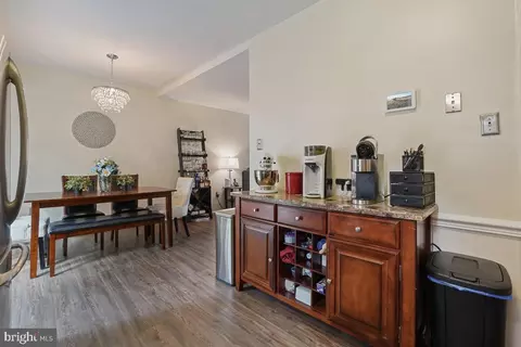 7705 Hyacinth Ct, Laurel, MD 20707 photo 13