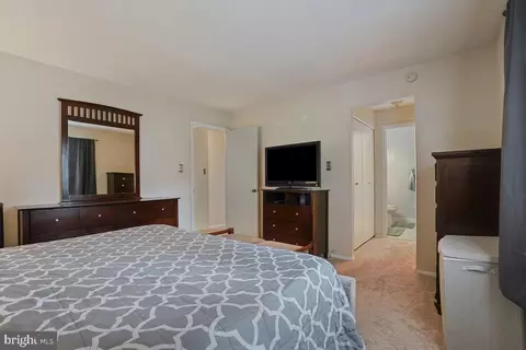7705 Hyacinth Ct, Laurel, MD 20707 photo 18