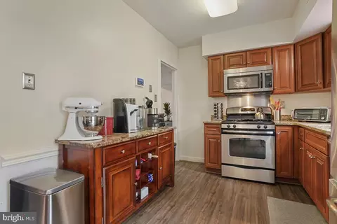 7705 Hyacinth Ct, Laurel, MD 20707 photo 10