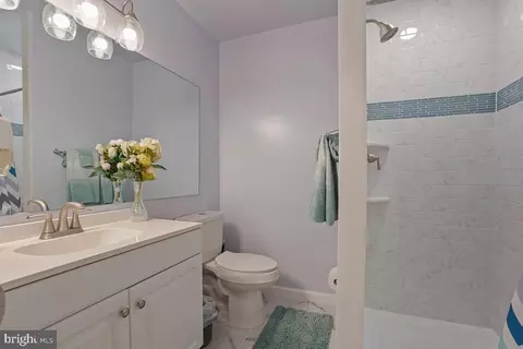 7705 Hyacinth Ct, Laurel, MD 20707 photo 19