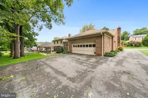 11409 Dundee Dr, Bowie, MD 20721 photo 10