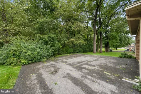 11409 Dundee Dr, Bowie, MD 20721 photo 9