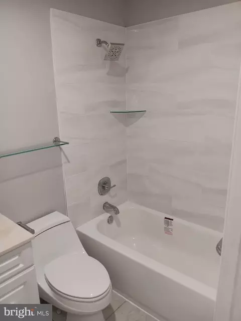 8317 Snowden Oaks Pl, Laurel, MD 20708 photo 6
