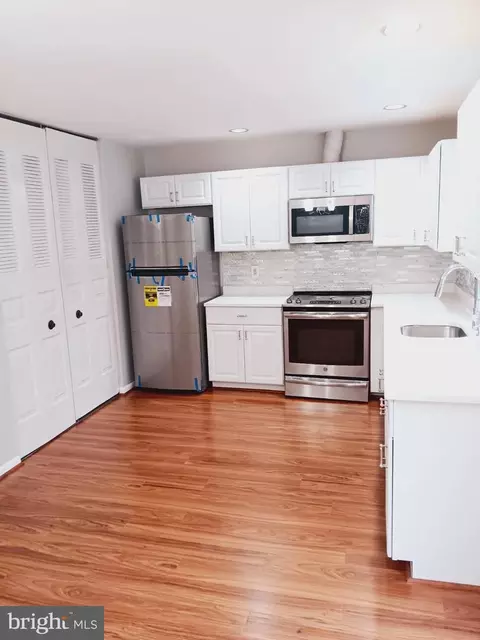 8317 Snowden Oaks Pl, Laurel, MD 20708 photo 9