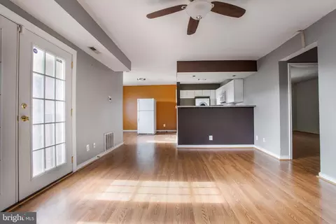 7410 Goodland Dr #4, Hyattsville, MD 20785