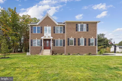 3215 Oak St, Marlboro, MD 20774