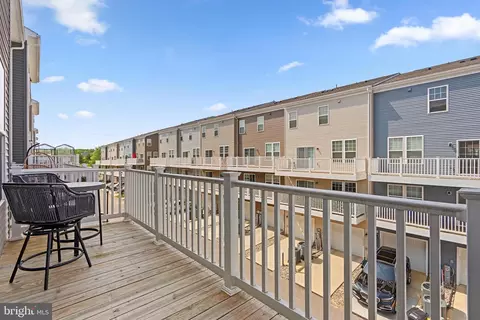 10552 Neil Armstrong Way, Lanham, MD 20706 photo 31
