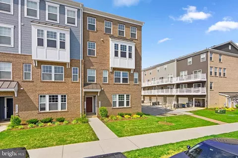 10552 Neil Armstrong Way, Lanham, MD 20706