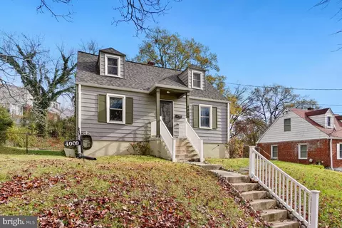 4009 74th Ave, Hyattsville, MD 20784