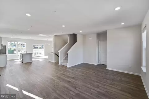 2048 Ruby Turn Turn, Bowie, MD 20721 photo 2
