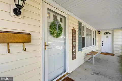 4013 Wakefield Ln, Bowie, MD 20715 photo 40