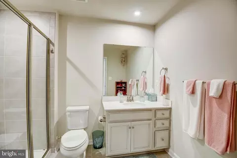 10150 Dorsey Ln, Lanham, MD 20706 photo 31