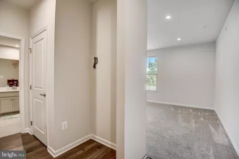 10150 Dorsey Ln, Lanham, MD 20706 photo 30