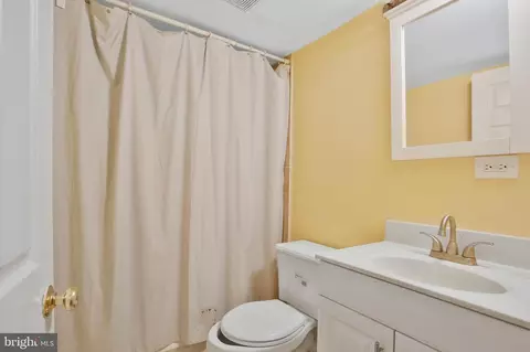 5303 Barker Pl, Lanham, MD 20706 photo 20